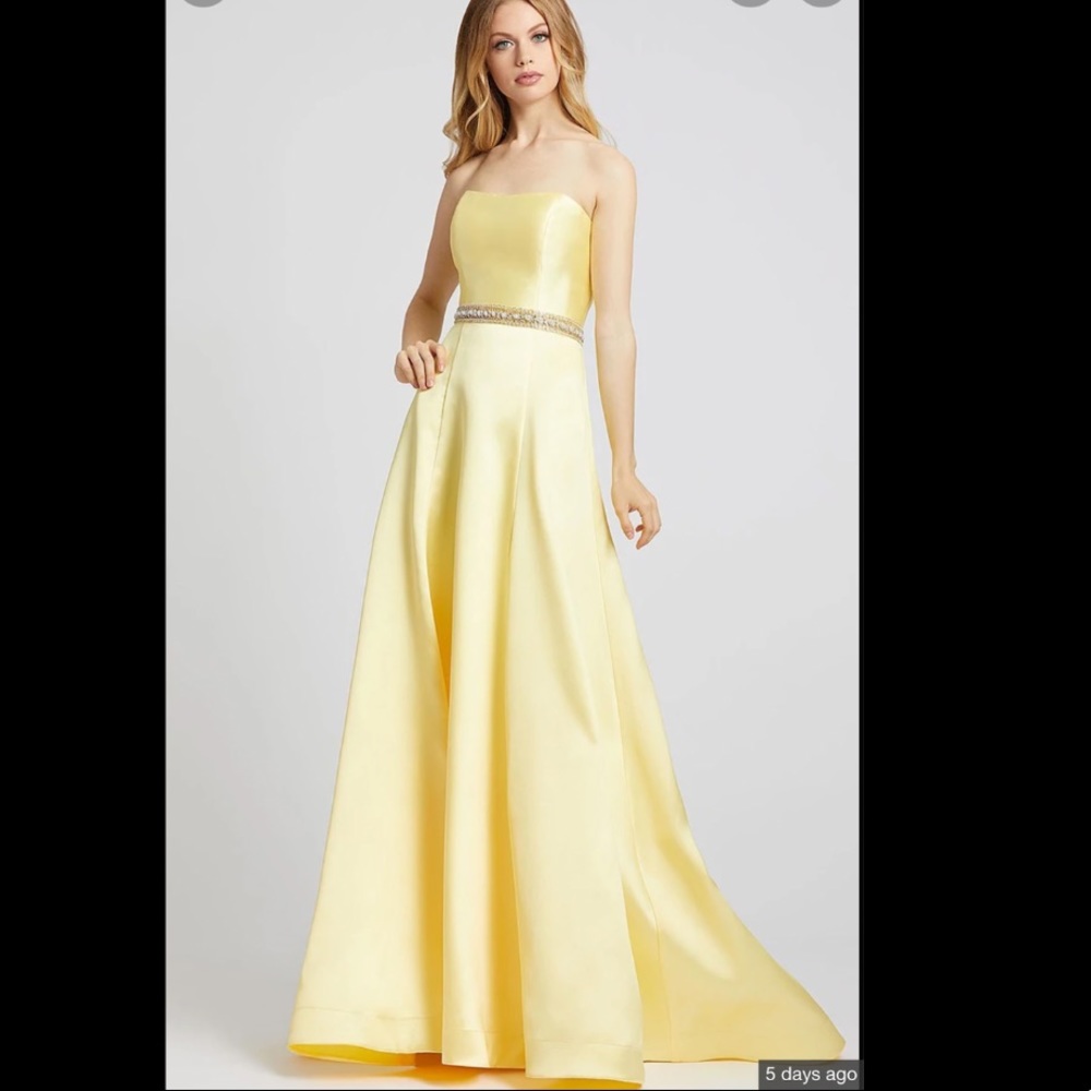 NWT Mac Duggal Yellow Strapless Belted Rhinestone Formal Gown